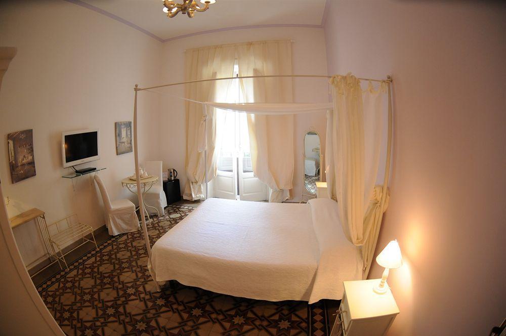 Bed and Breakfast Casa Blanca à Reggio de Calabre Extérieur photo